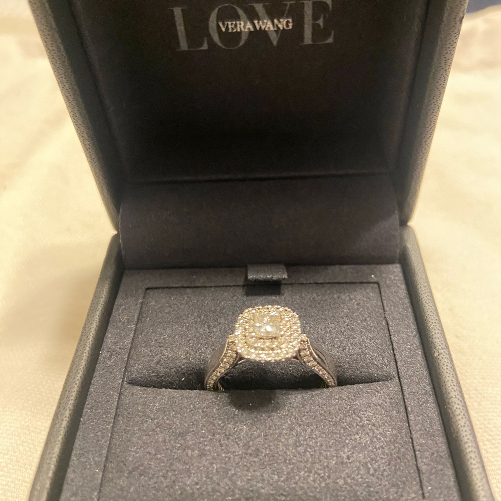 Vera Wang Love Collection 7/8 CT. T.W. Princess-Cut Double Frame Engagement Ring
